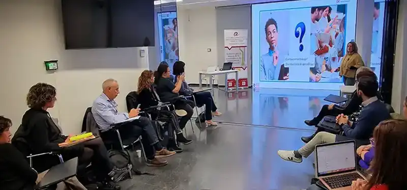 Millora el treball en equip Millora el teu treball en equip